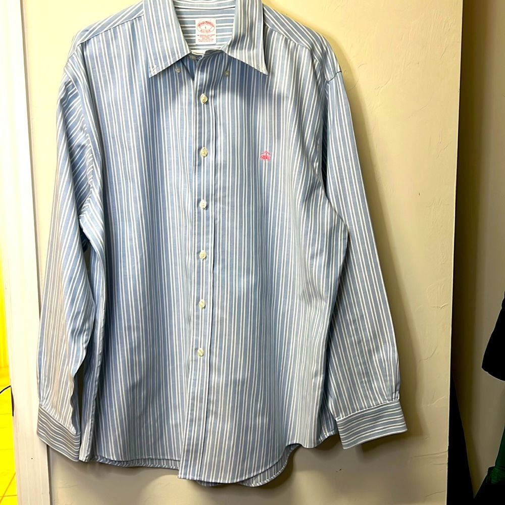Brooks Brothers Blue Striped Button Down Shirt Size Large